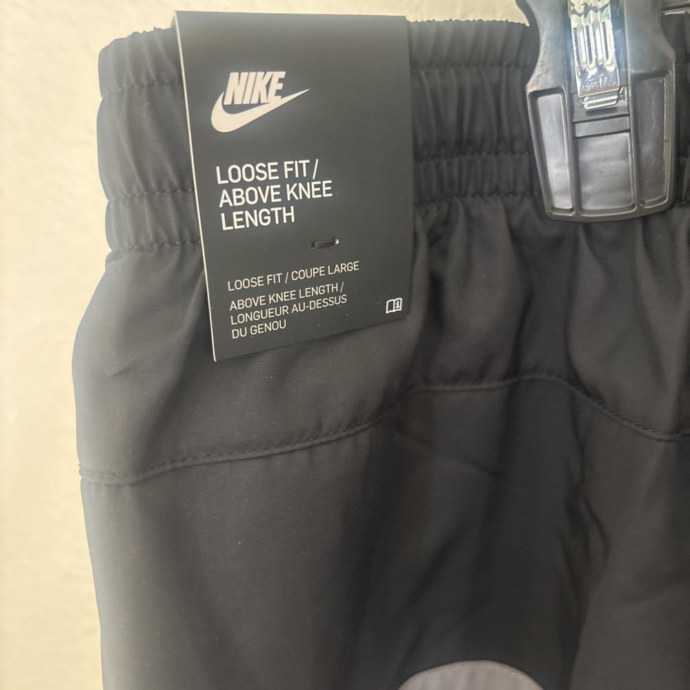 Nike Shorts Mens Medium Black Club Woven NSW Sportswear Stripe CJ4486-010 - Picture 10 of 15